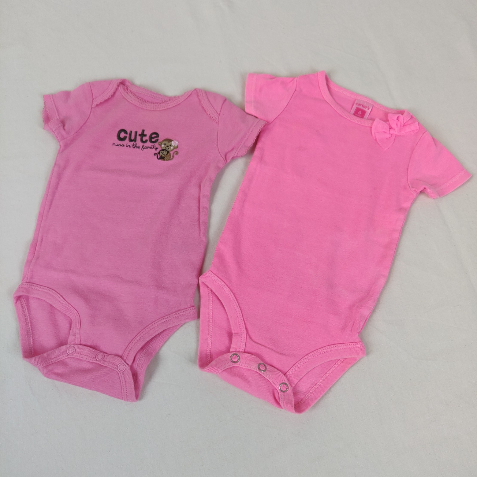 2 bodies - Carter's - 6M