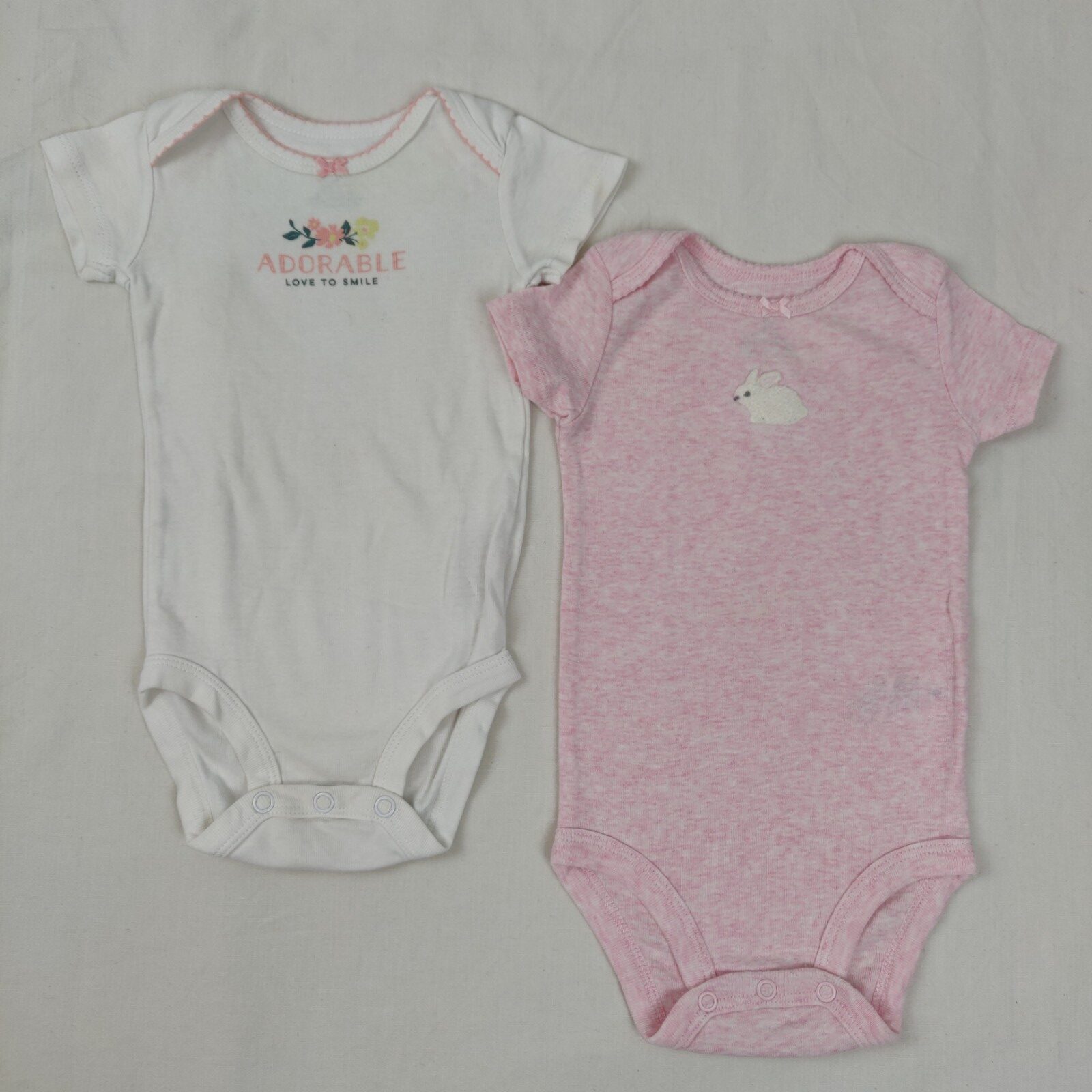 2 bodies - Carter's - 6M