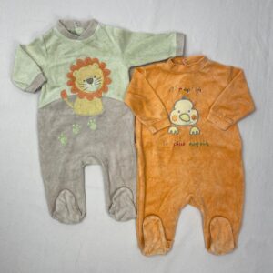 2 pyjamas 1 pièce - Sans marque - 3M