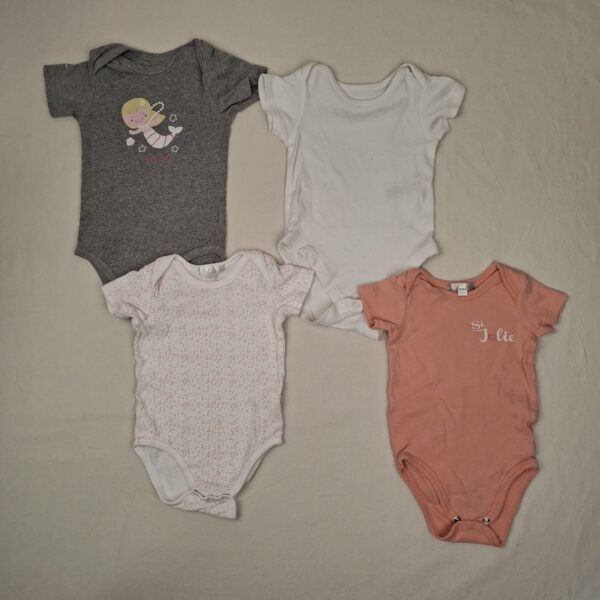 4 bodies - Les Petits Cailloux - 9M