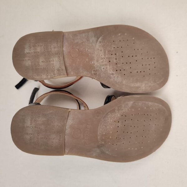 Sandales et nu-pieds - Geox - P26 – Image 2