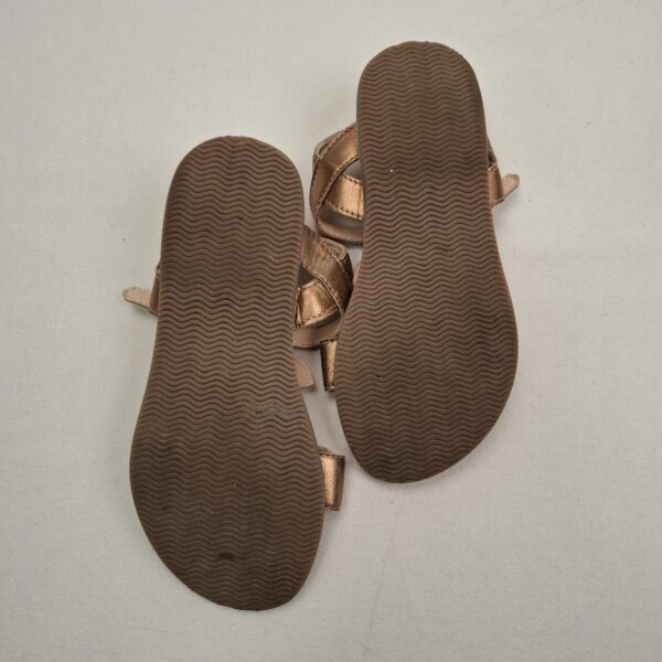 Sandales et nu-pieds - Sans marque - P30 – Image 2