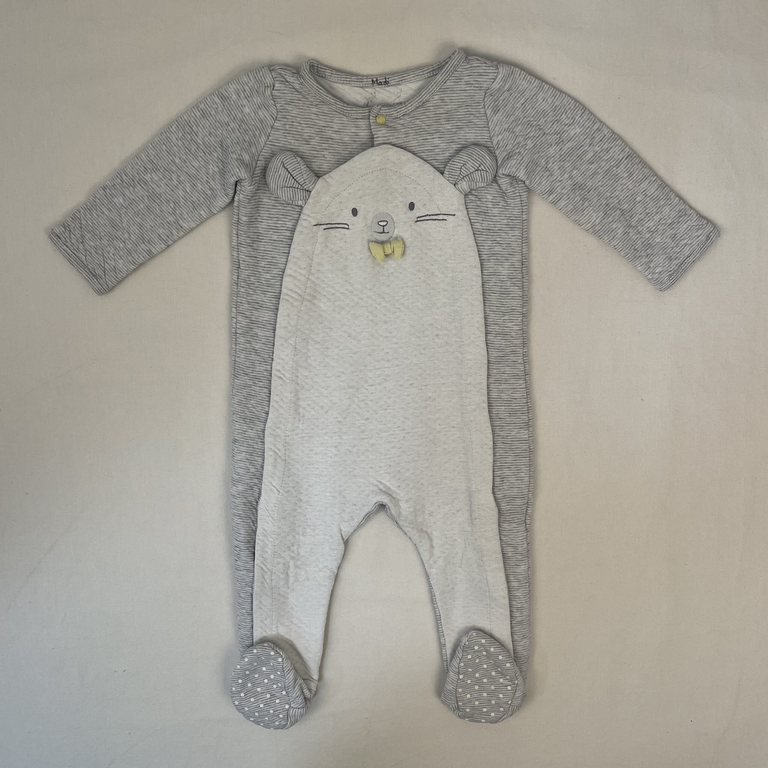 Pyjama 1 pièce - Sans marque - 2A