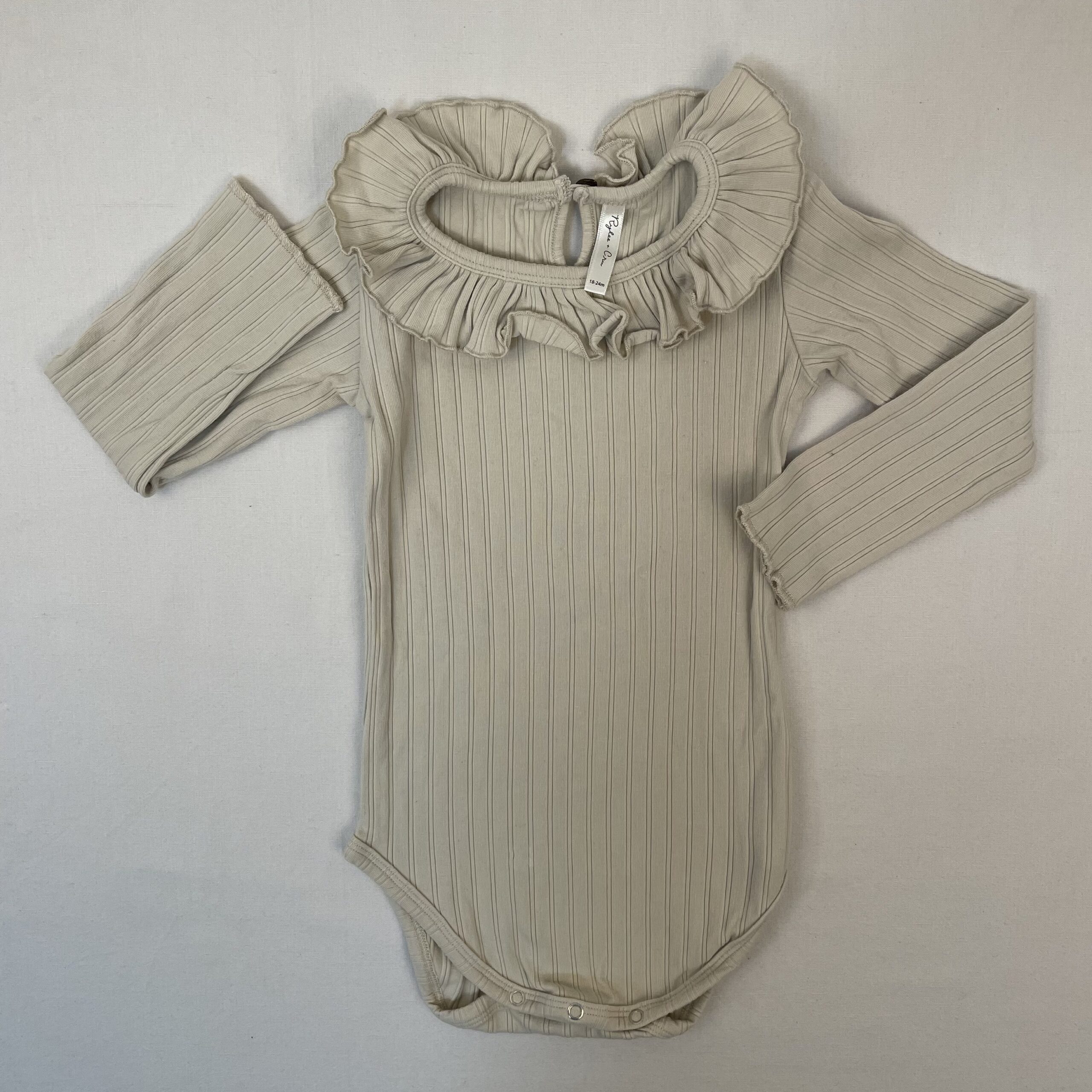 1 body - Rylee + Cru - 2A