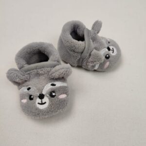 Chaussons - Sans marque - P16