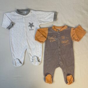 2 pyjamas 1 pièce - Barbouillage - 6M