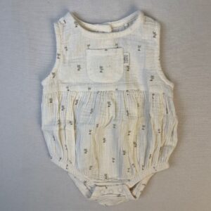 1 body - Knightley’s Adventures - 3M