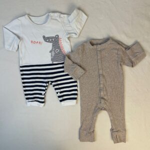 2 pyjamas 1 pièce - Multimarques - 6M