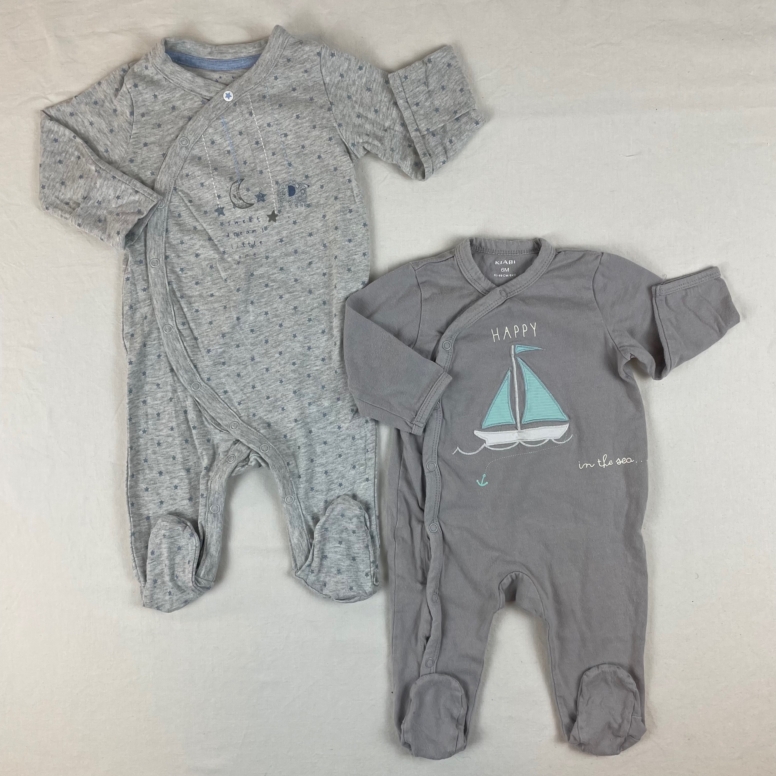 2 pyjamas 1 pièce - Multimarques - 9M